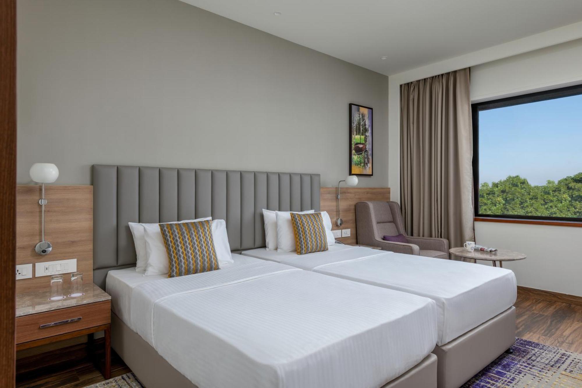 Vivanta Mangalore Oldport Road - Formerly Known As Taj Manjarun Exterior foto